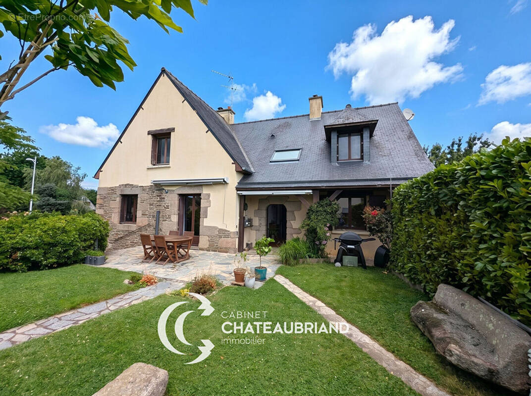 Maison à LA BOUSSAC