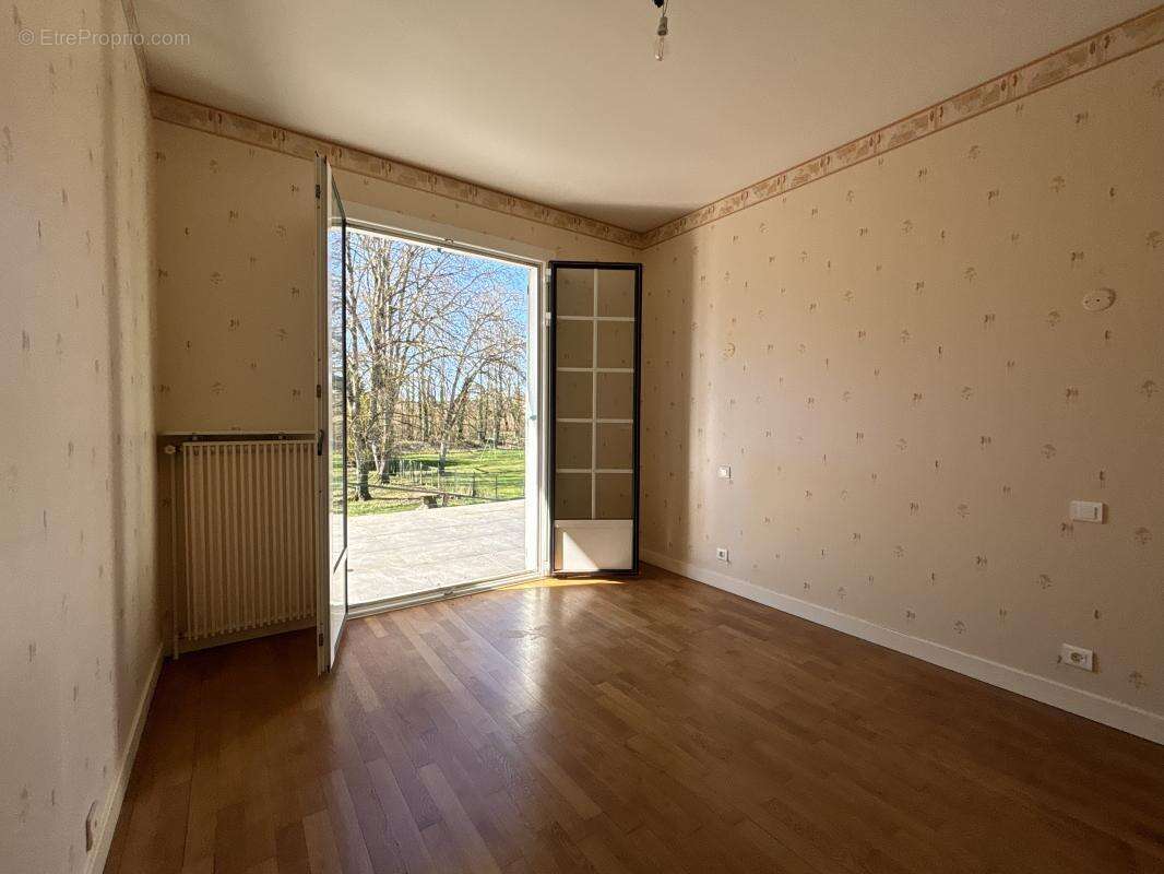 Maison à MESSIGNY-ET-VANTOUX