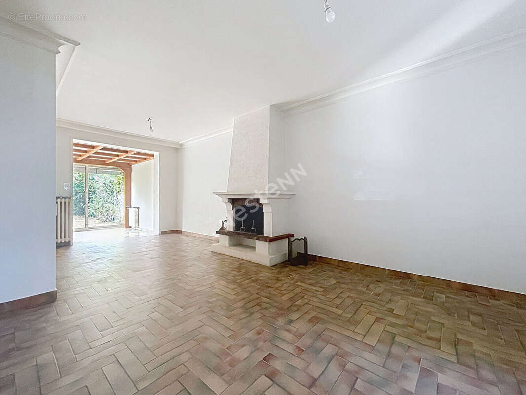EXCLUSIVITE / Nantes Sainte-Thérèse / Maison 3 chambres 108 m2 / Jardin sud / garage - photo 2