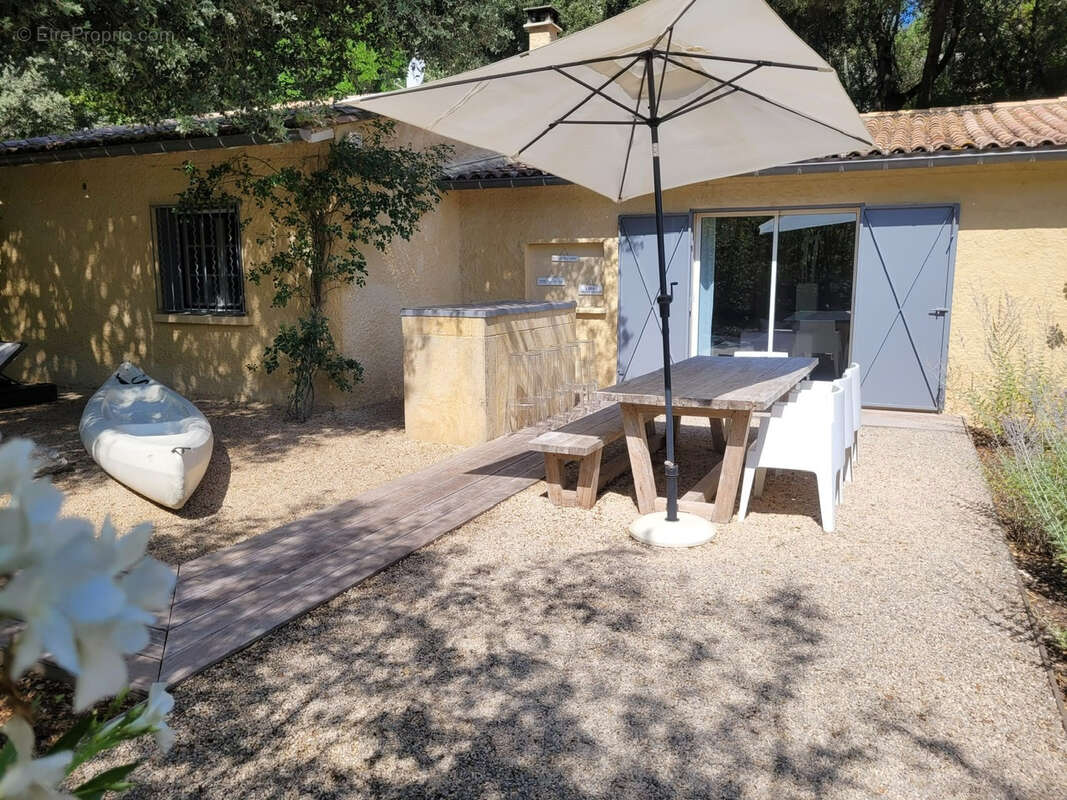 Maison à UZES