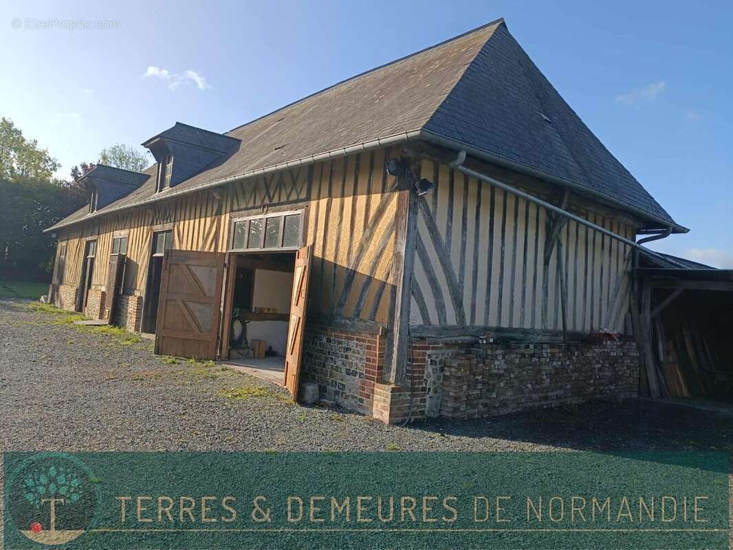 Maison à CORMEILLES