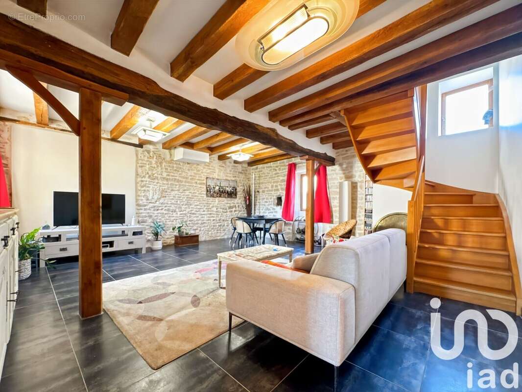 Photo 4 - Maison à TRUCY-SUR-YONNE