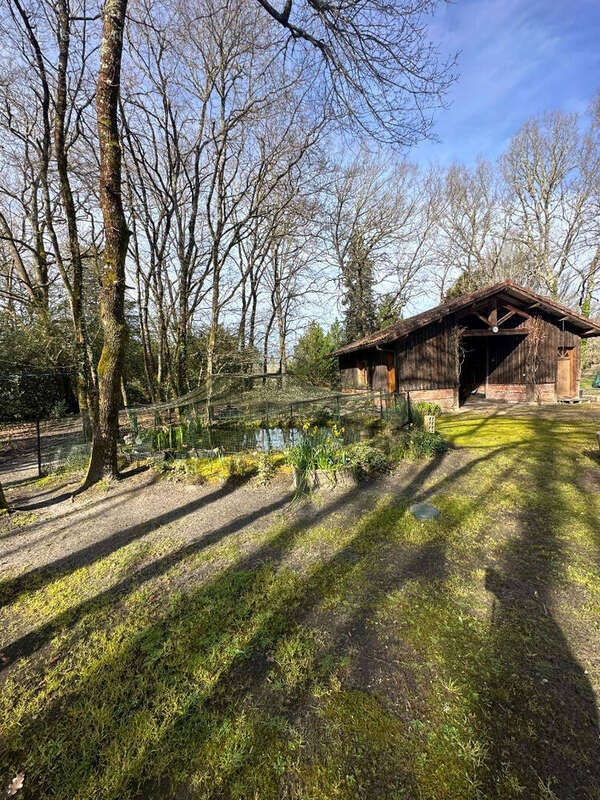 Maison à COMMENSACQ