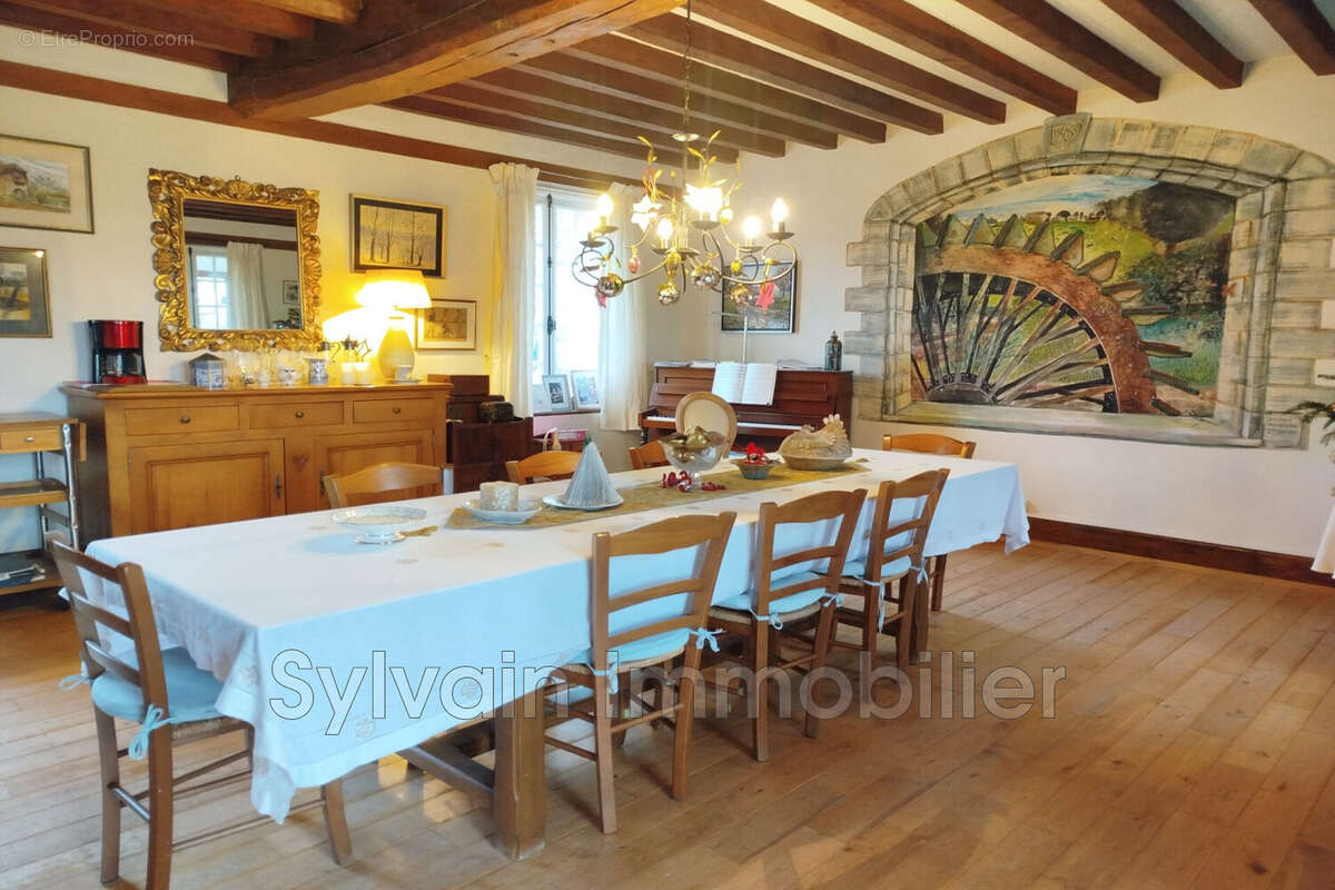 Maison à NEUFCHATEL-EN-BRAY