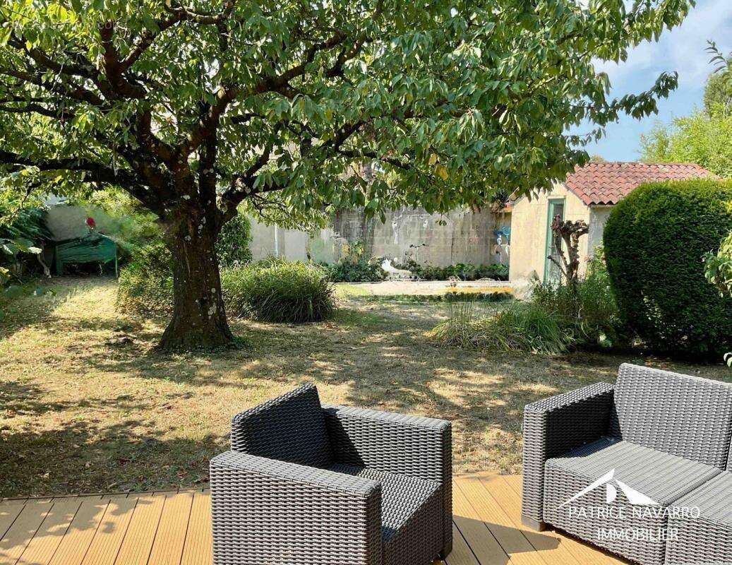 Maison 7 pieces 139 m² - photo 3