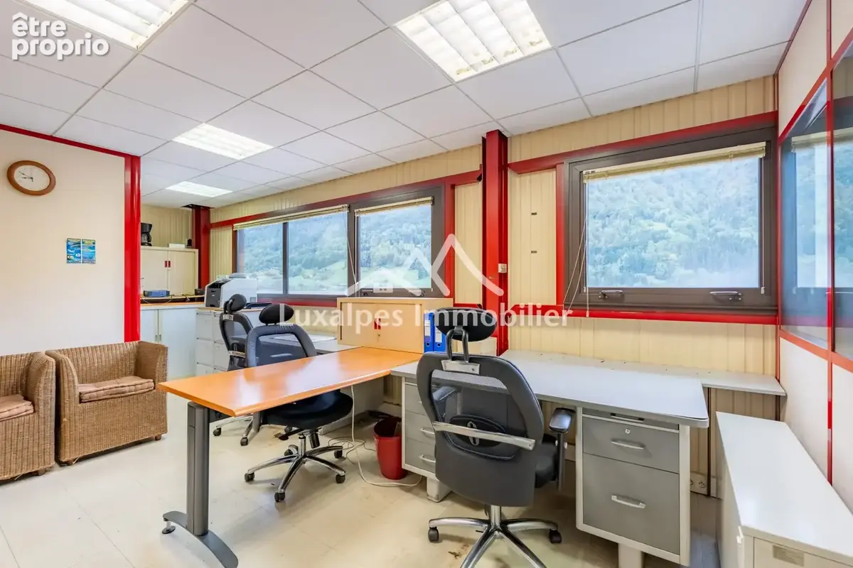 Commerce 450 m² à vendre à Bonneville (74130) - photo 7