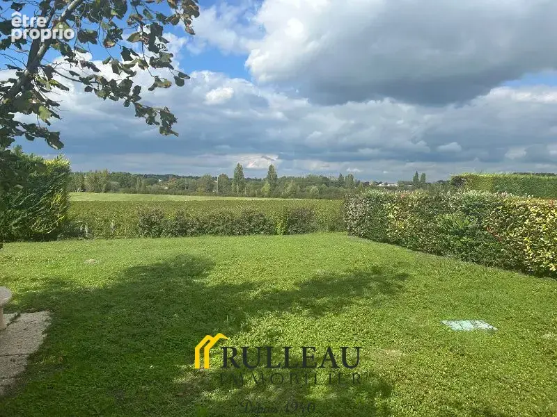 Propriete de style - environnement privilegie - vue degagee - photo 12