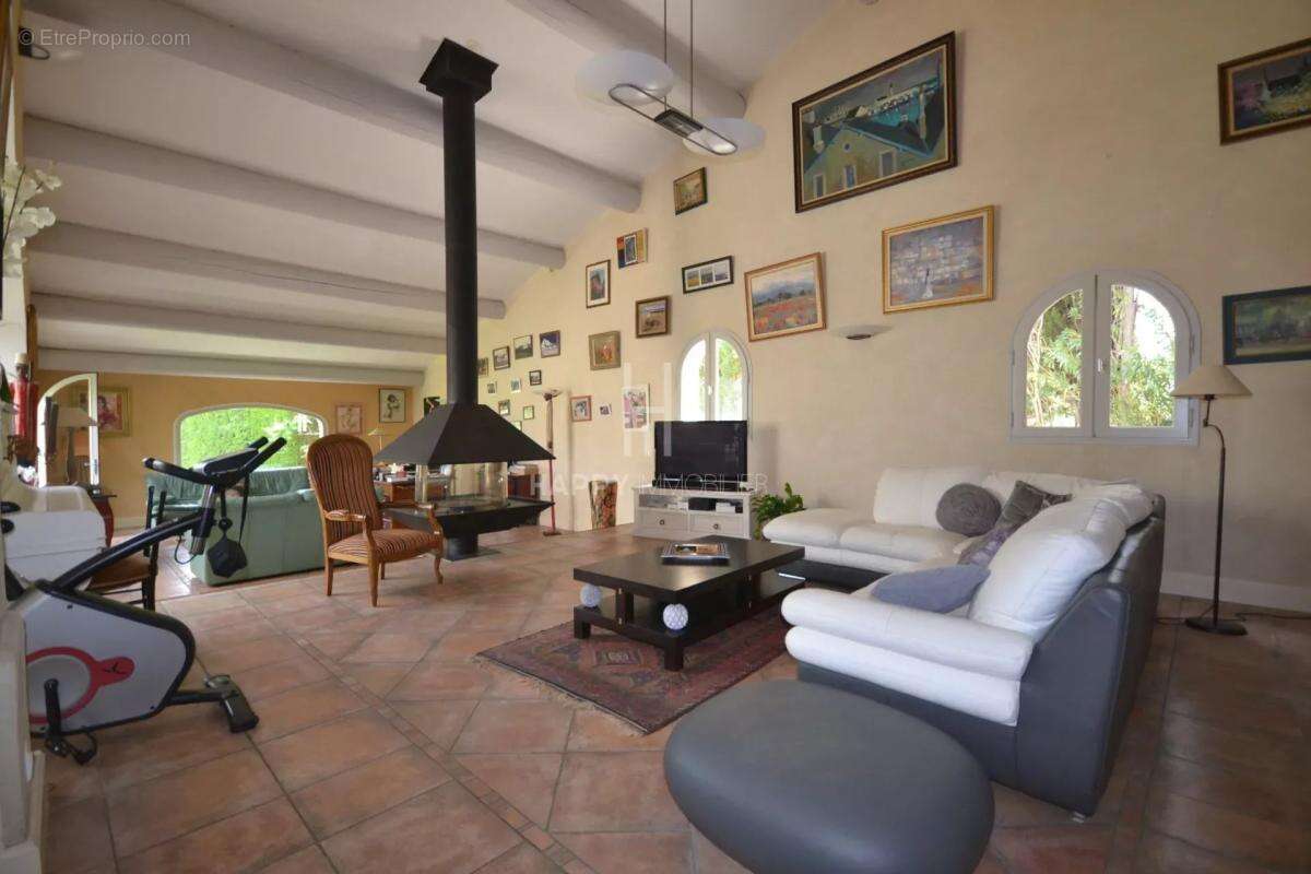 Jolie villa de plain-pied - photo 9