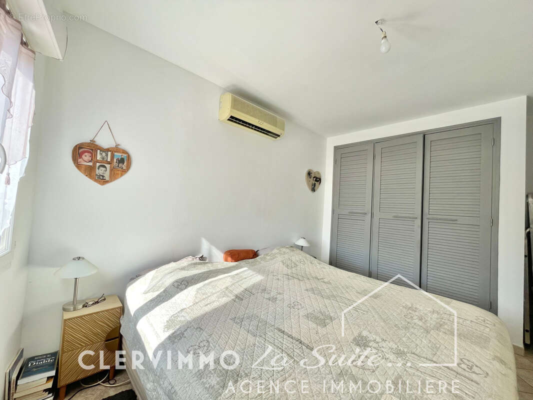 Appartement 4 pieces 108 m2 - etage 1/1 - photo 5