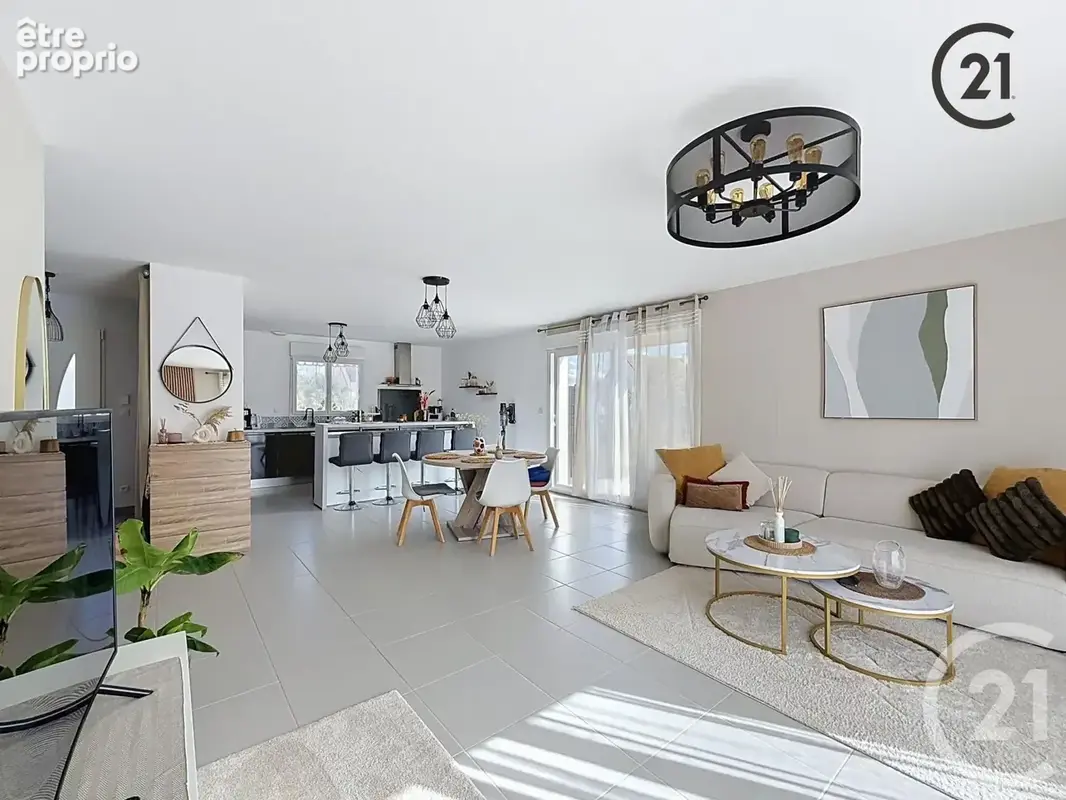 Maison 108 m² à Villefargeau  - photo 5