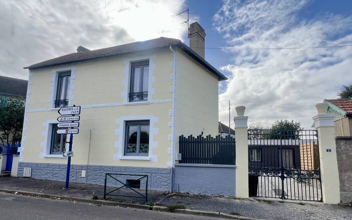 Maison à LUC-SUR-MER