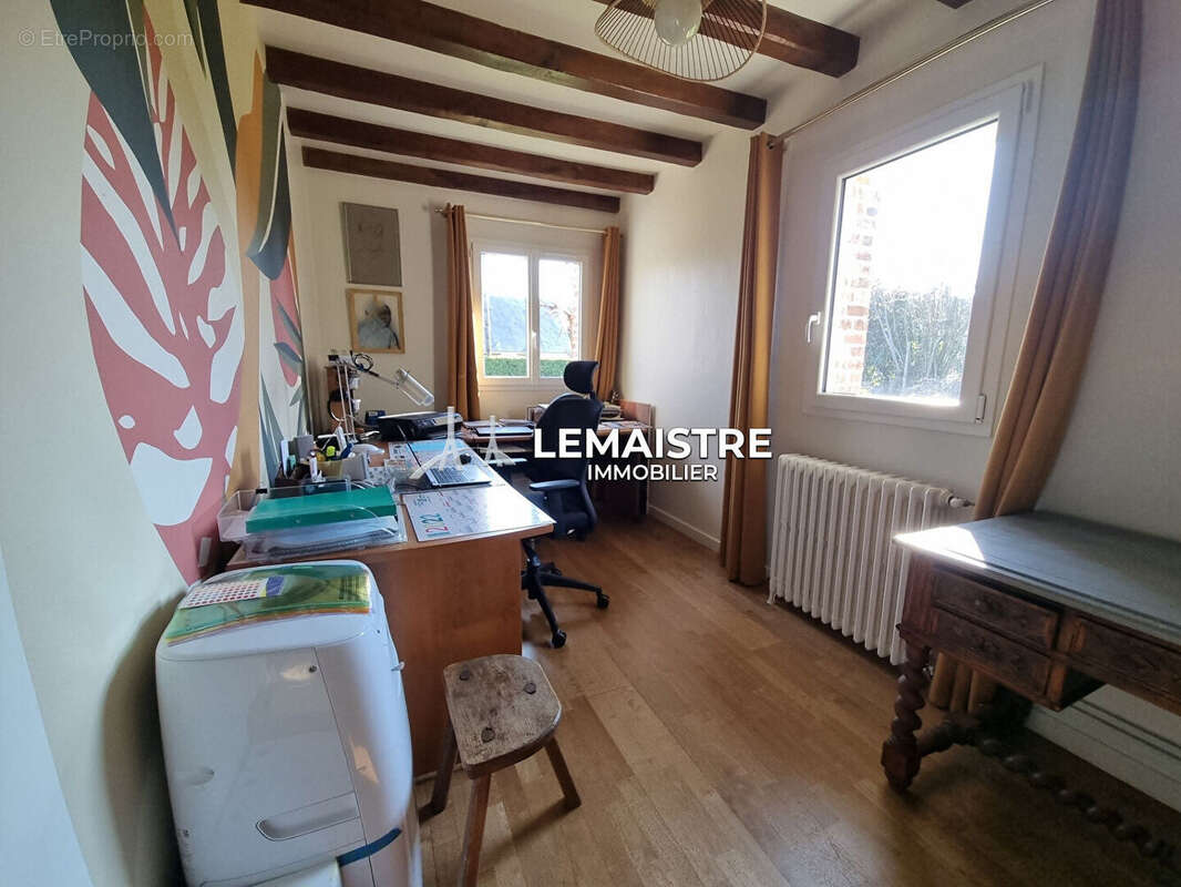Maison a vendre - a 3 minutes st-romain - 204 m² - 5 chambres - garage dependance - photo 9