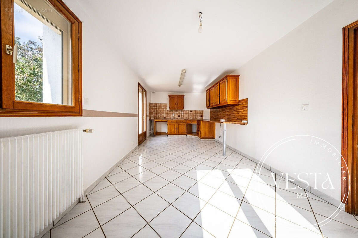 Maison à FIXIN