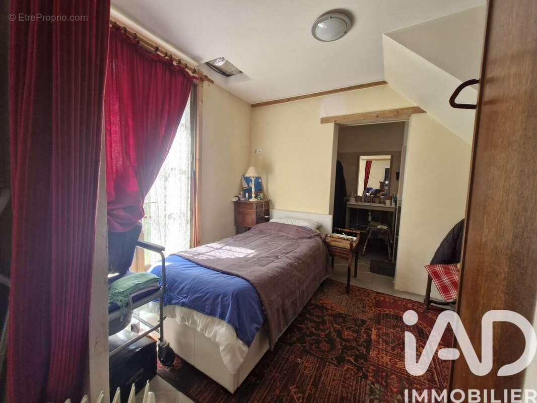 Maison 146 m² à Brion-Pres-Thouet  - photo 6