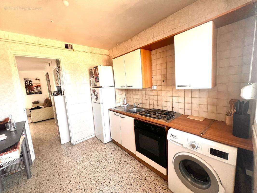 Appartement à MARSEILLE-15E