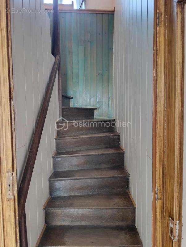 Maison à SAINT-REMY-DU-VAL