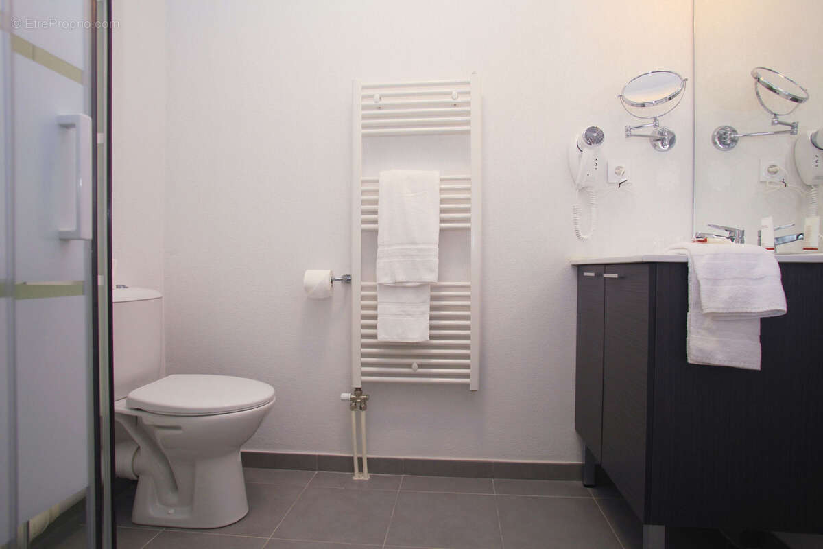 Appartement à MARSEILLE-5E