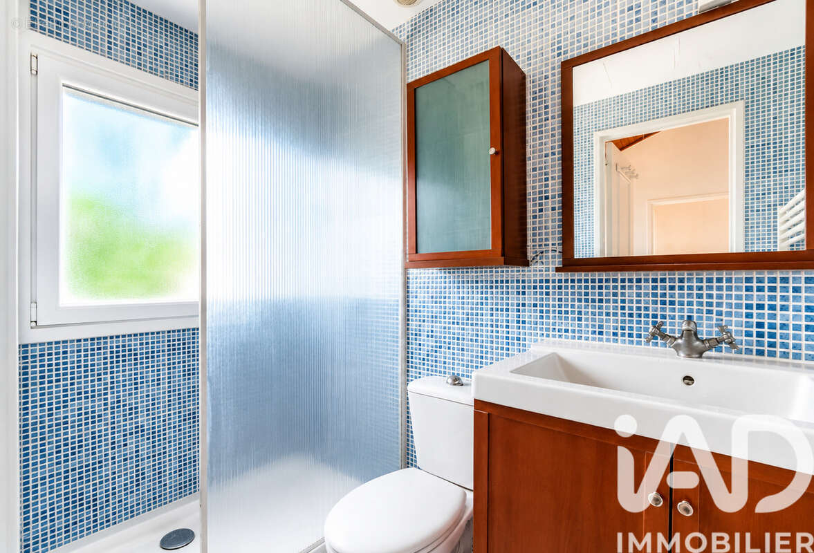 Maison 70 m² à Conflans-Sainte-Honorine  - photo 6