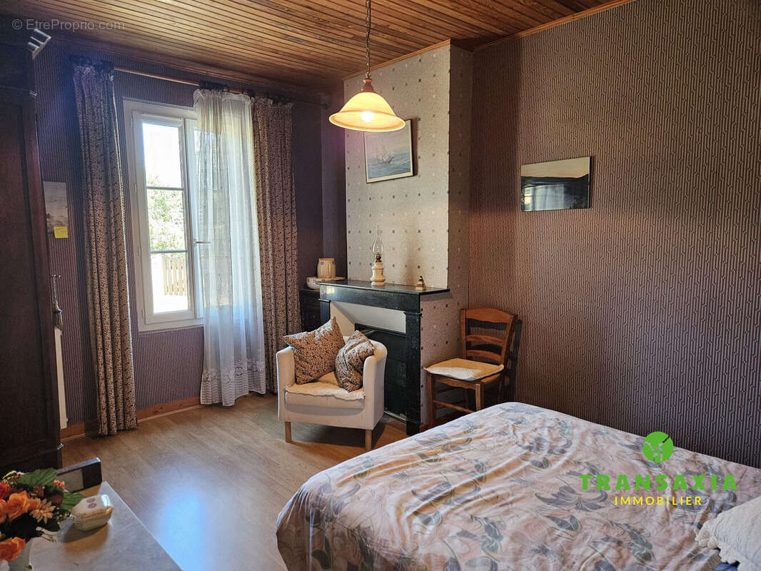 Maison 105 m² à Virazeil  - photo 6