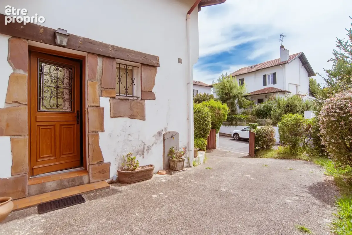 Bayonne   quartier des arènes   maison avec jardin sur parcelle de 538 m2 - photo 3