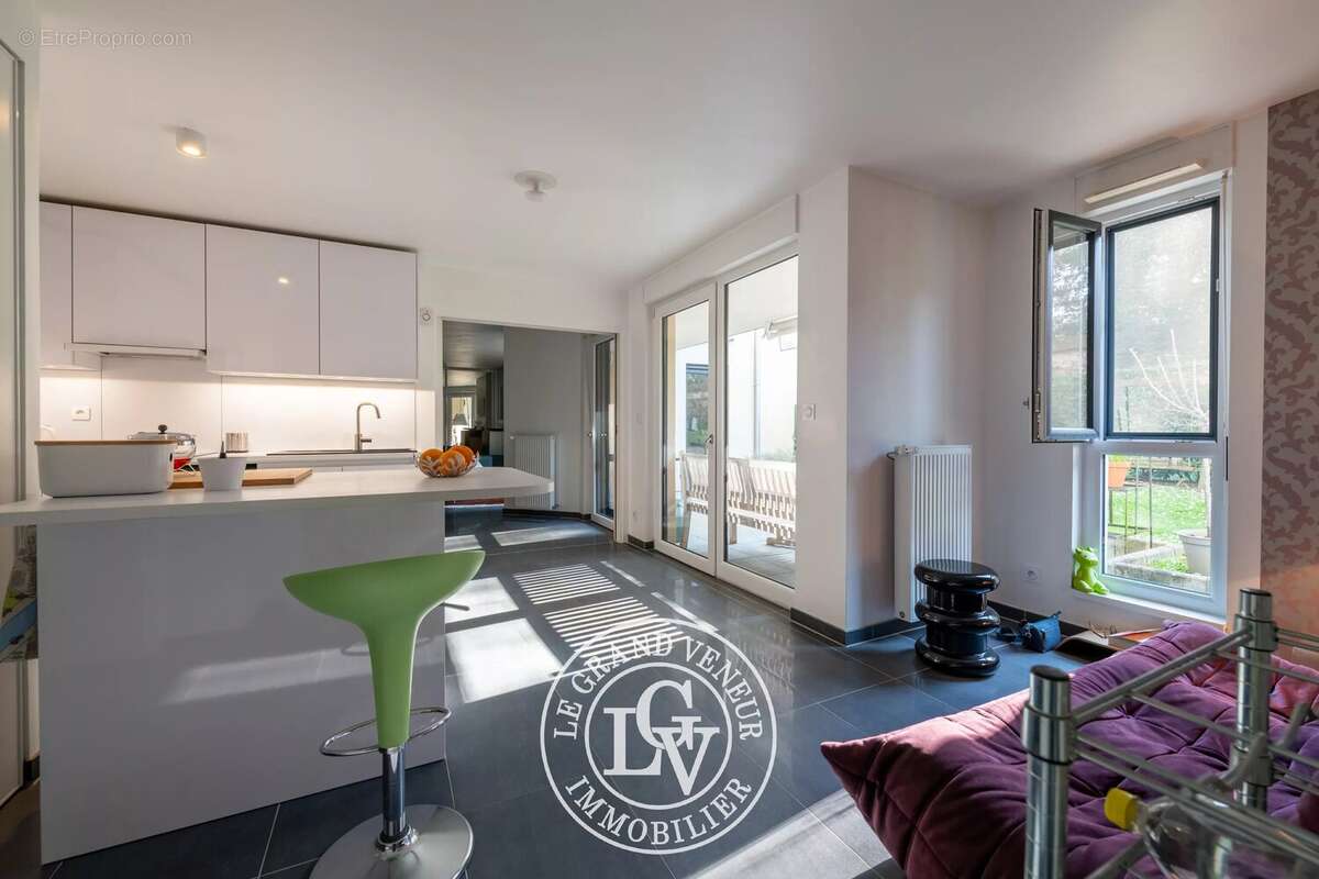 Appartement à FONTAINEBLEAU