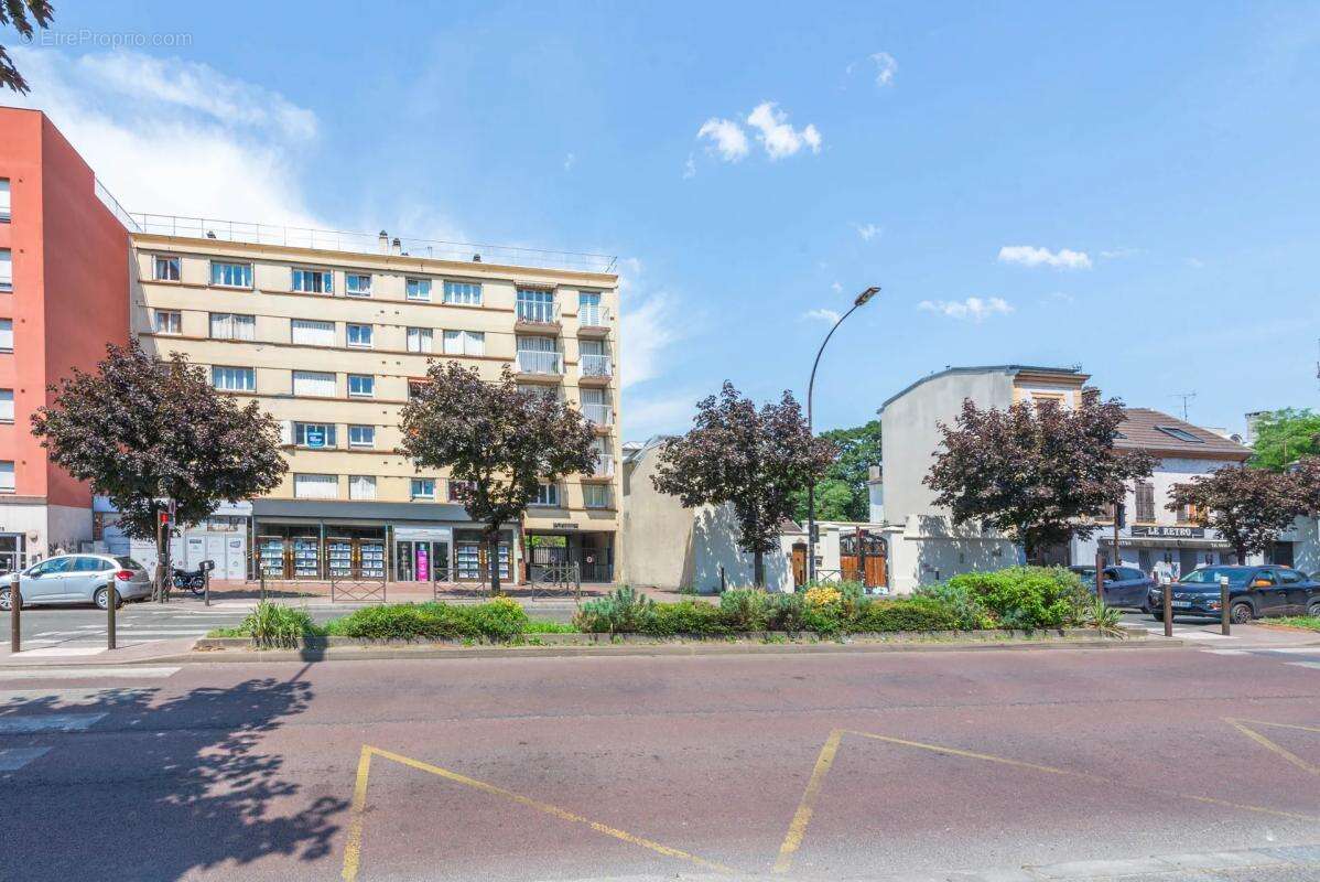 Appartement à LIVRY-GARGAN