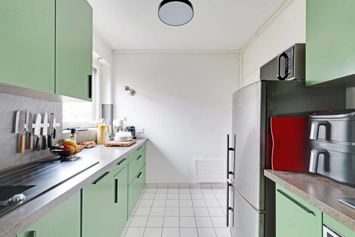 Appartement à ISSY-LES-MOULINEAUX