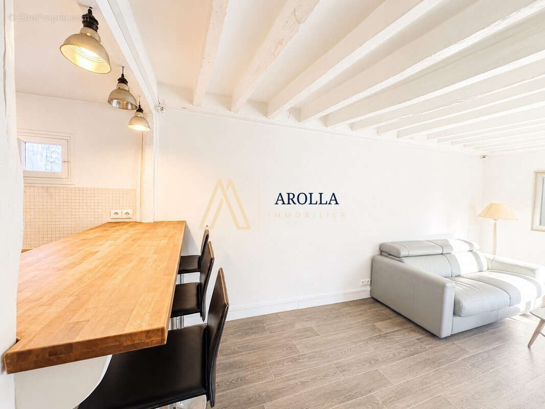 Appartement à PARIS-9E