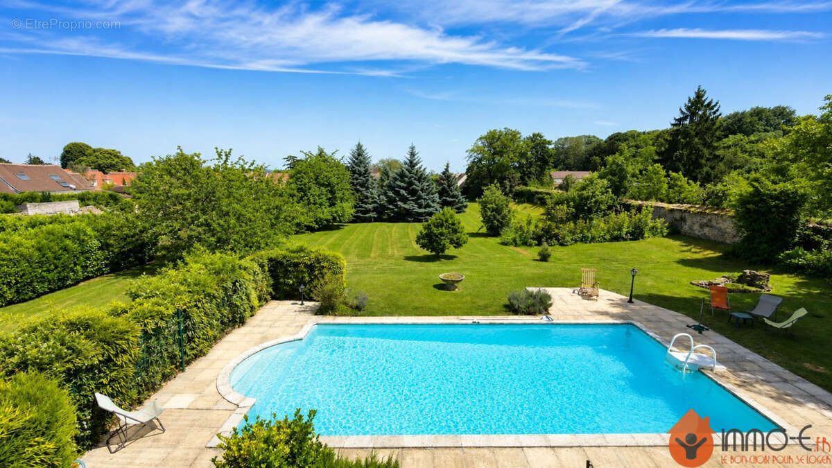 Maison à LA HOUSSAYE-EN-BRIE