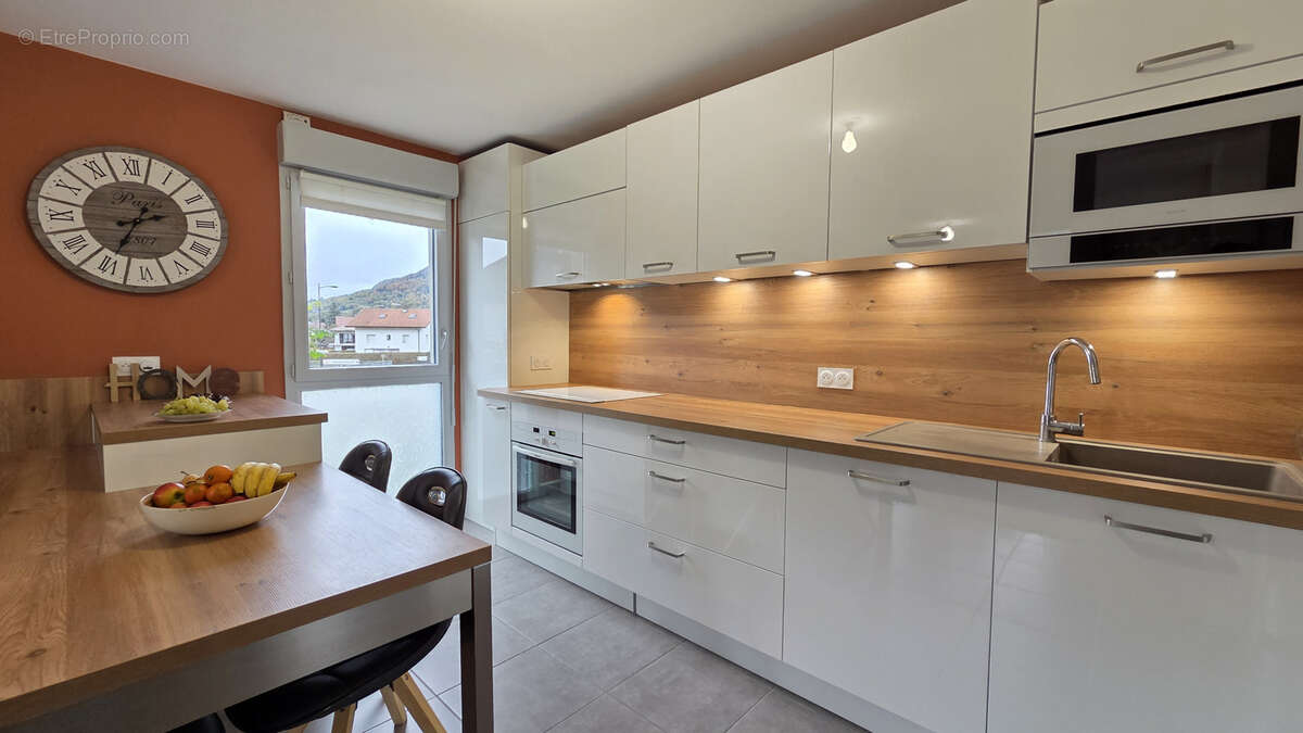 Appartement à CLUSES