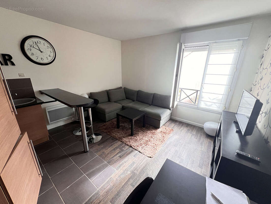 Appartement F2 meublé, 2 stationnements - photo 2