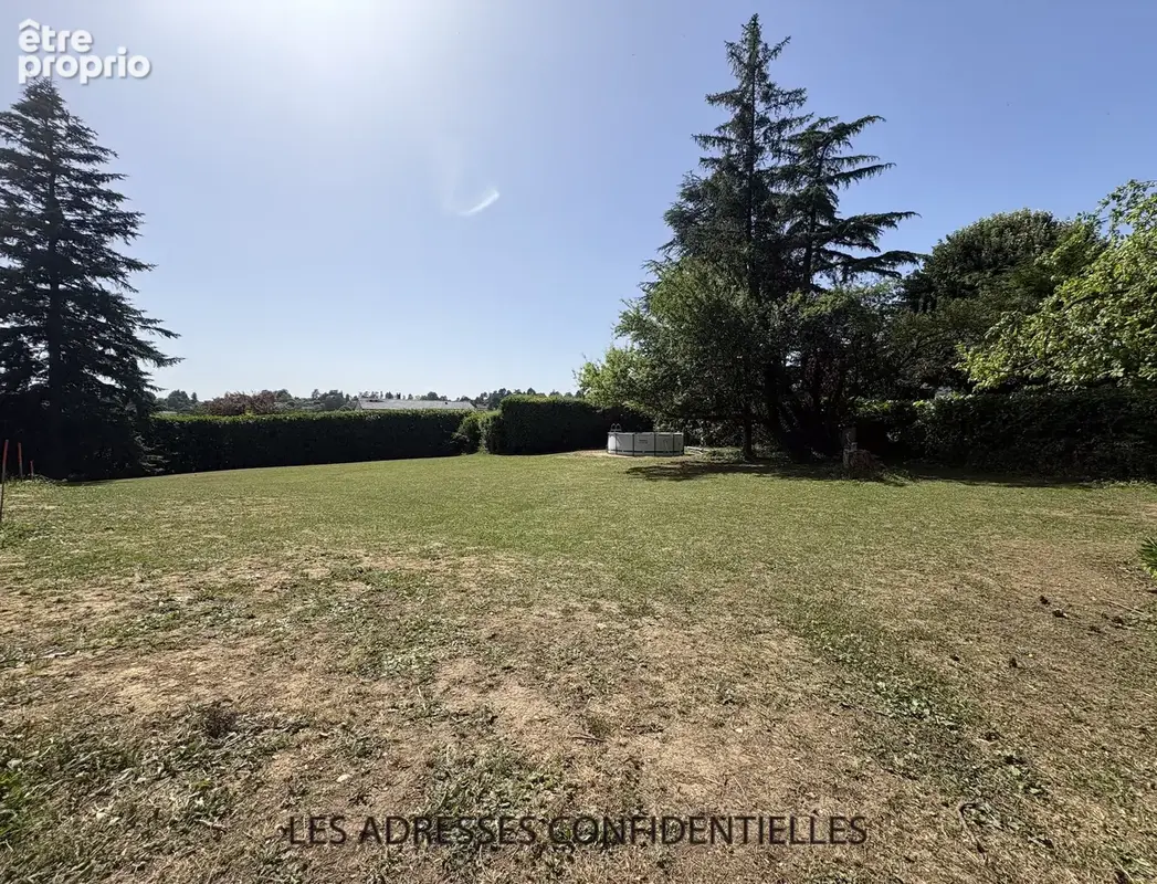 SAINT DIDIER AU MONT D'OR    Beau Terrain plat à bâtir de 976 m2 - photo 3