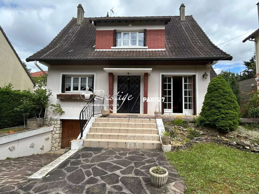 Maison à SOISY-SOUS-MONTMORENCY