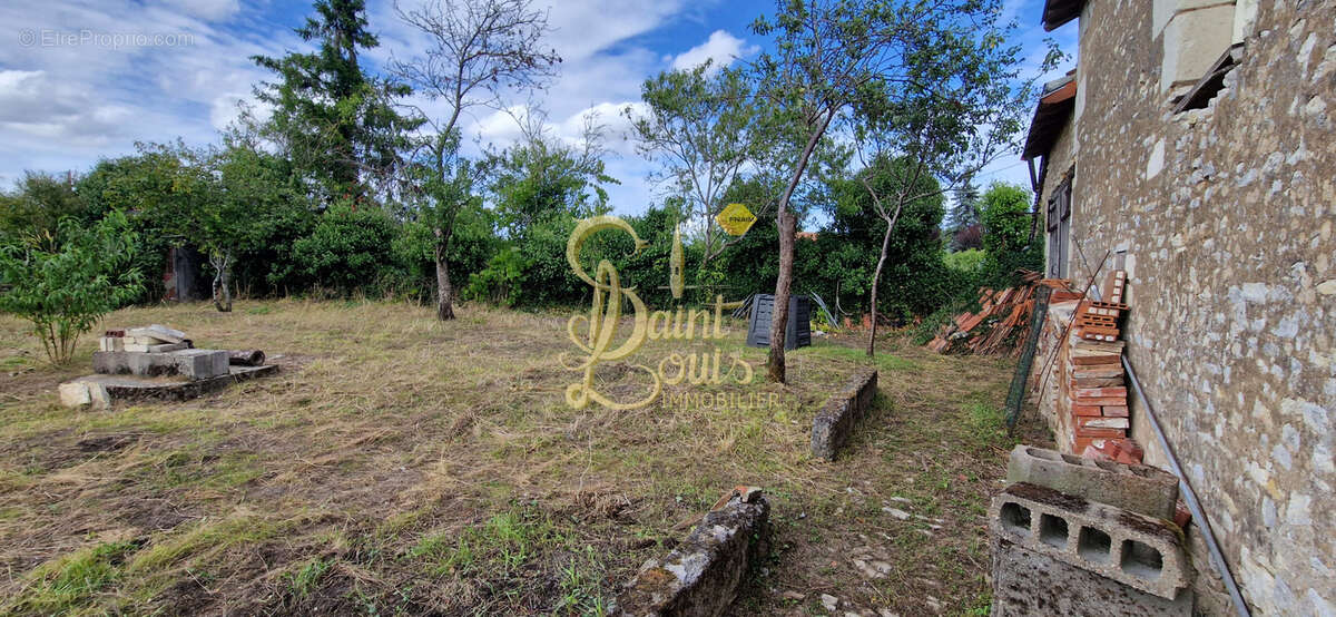 Maison à CHAVEIGNES