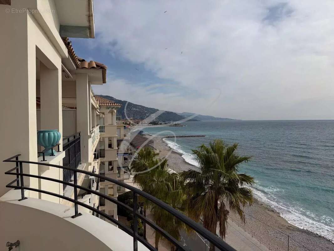 Appartement à MENTON