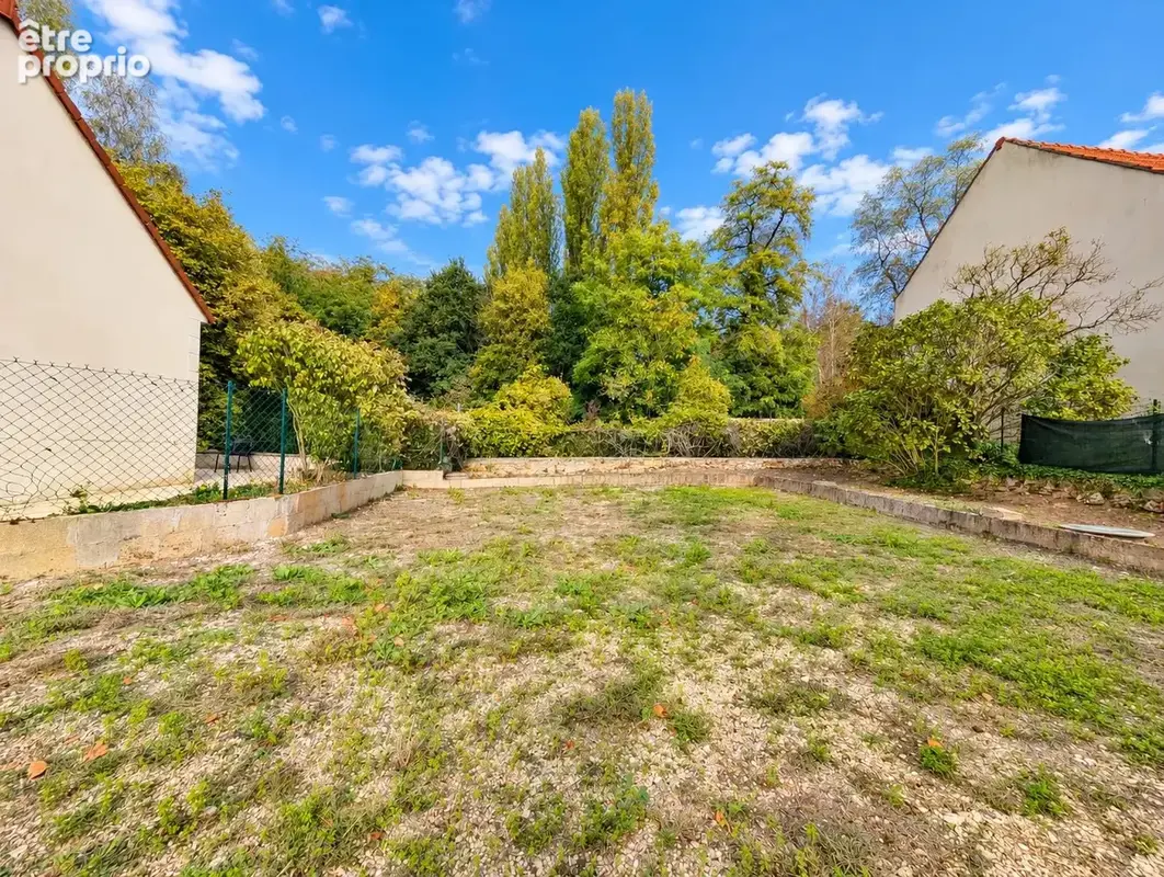 Réf. 2340 - Maison indépendante - 3 chambres et jardin - photo 2