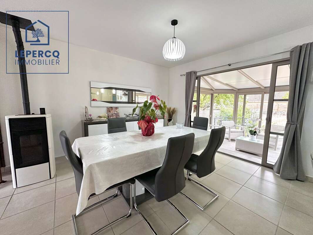 Maison 6 pièces 126m²  proche centre-ville - photo 6
