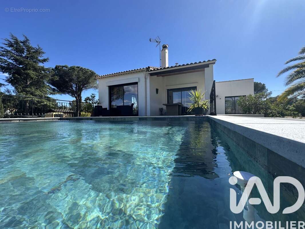 Photo 3 - Maison à LE MUY