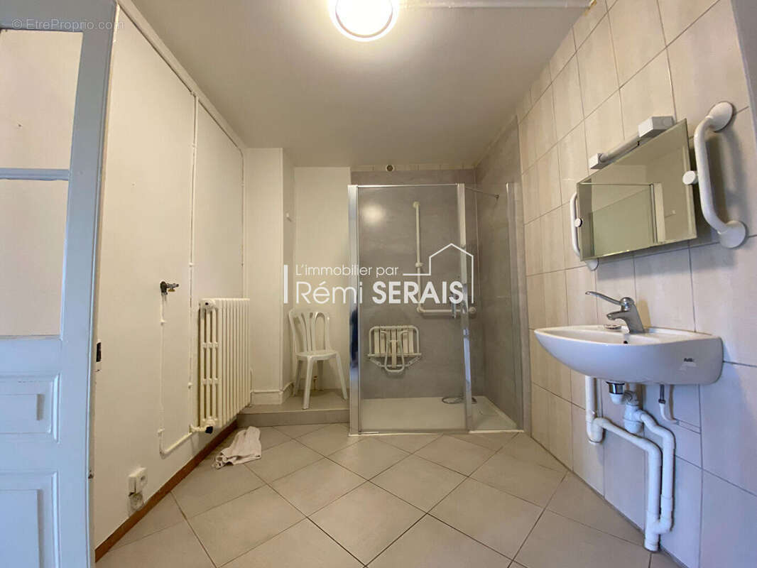 Maison à CONDE-SUR-NOIREAU