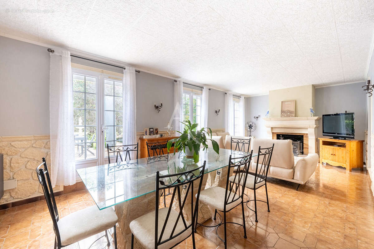 Maison à SERAINCOURT