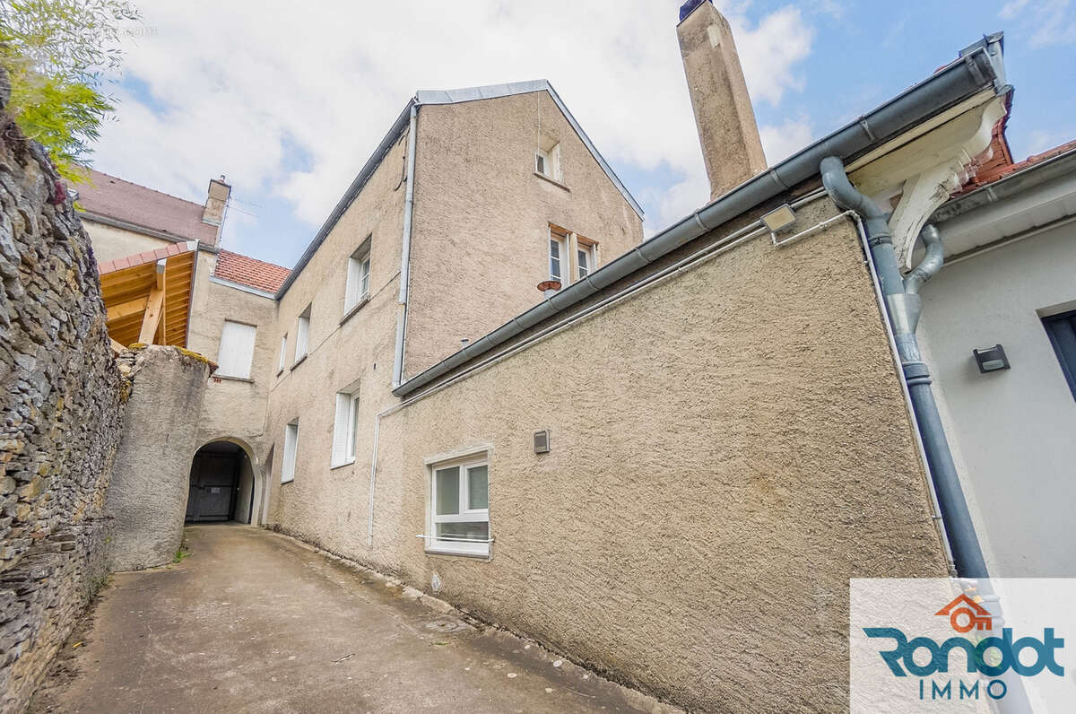 Maison à FONTAINE-LES-DIJON