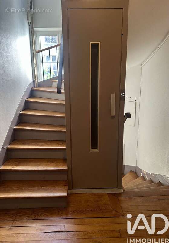 Photo 4 - Appartement à PARIS-16E
