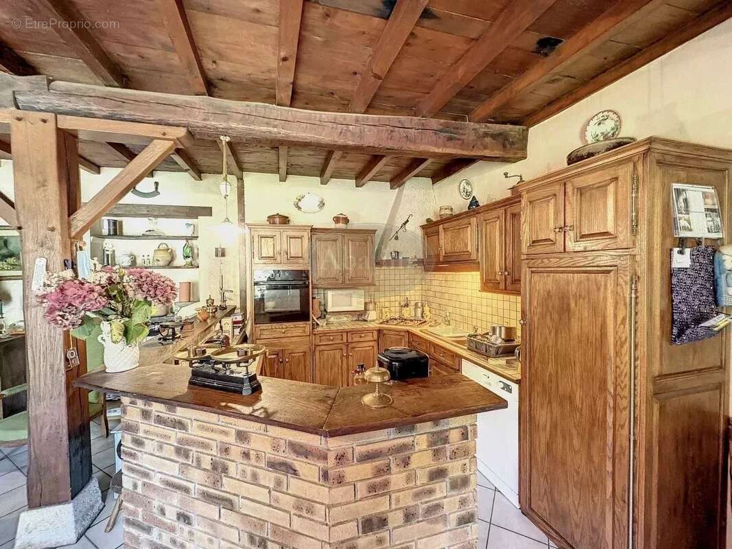 Maison à SARRANCOLIN