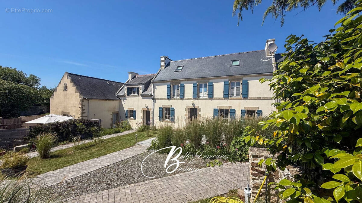 Maison à AUDIERNE