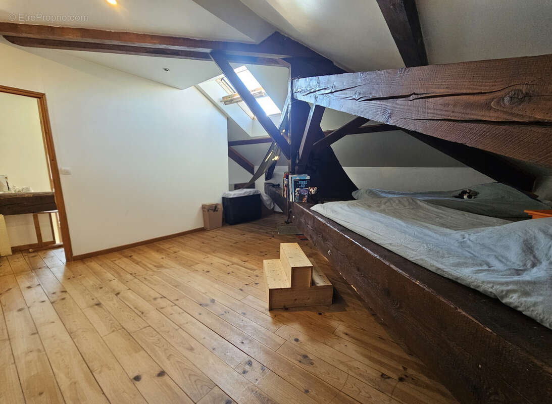 Appartement à ROYBON