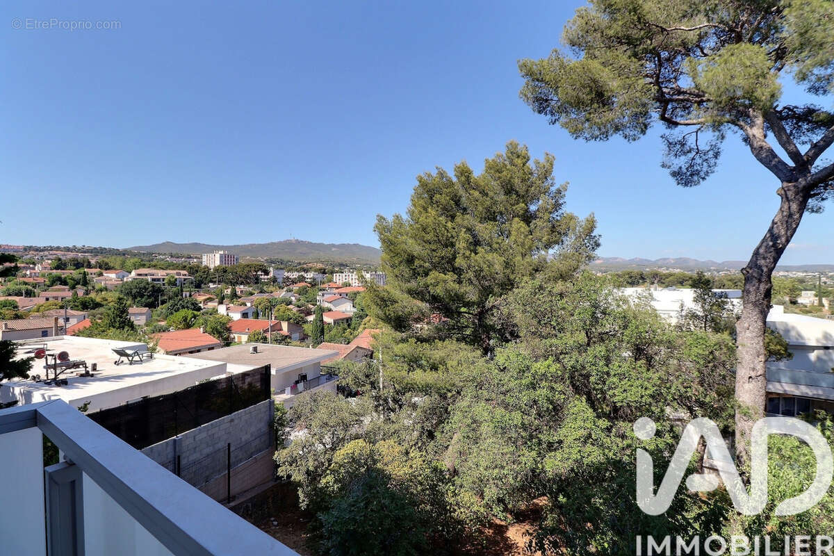 Photo 2 - Appartement à MARSEILLE-13E