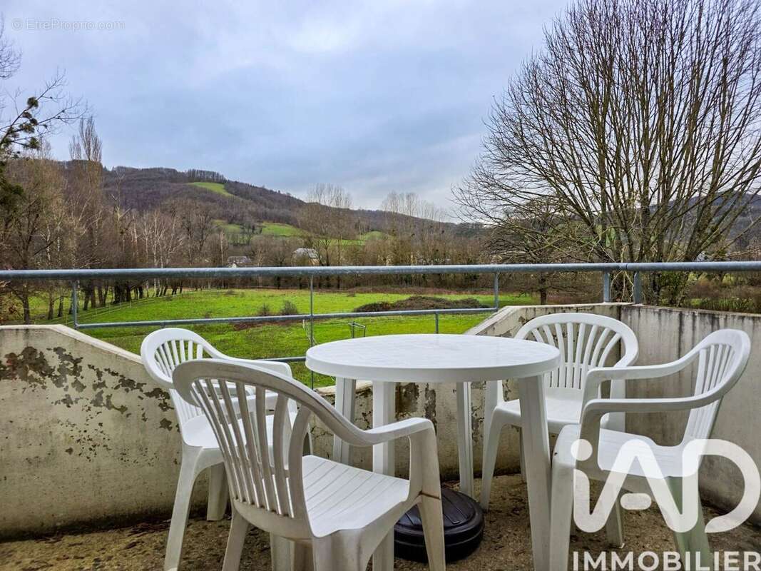 Photo 9 - Appartement à SAINT-GENIEZ-D'OLT