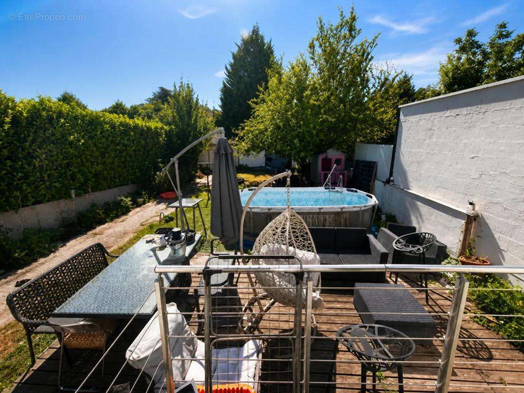 Maison de 6 pièces de 103 m² située à Creil - photo 2
