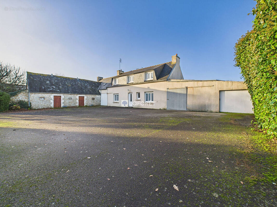 Maison à PONT-L'ABBE