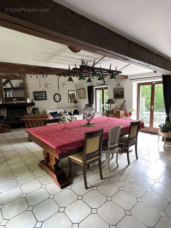 Maison à ROMIGNY
